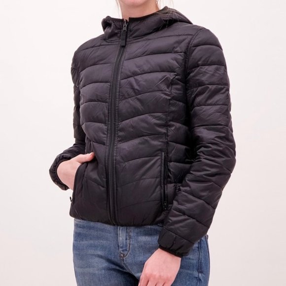 Black Rivet Reversible Quilted Puffer 